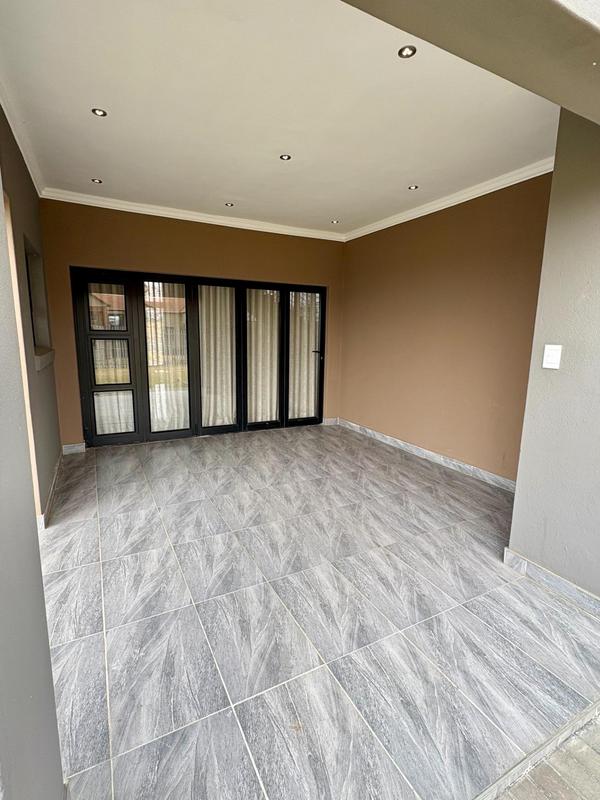 4 Bedroom Property for Sale in Hartbeespoort Rural North West